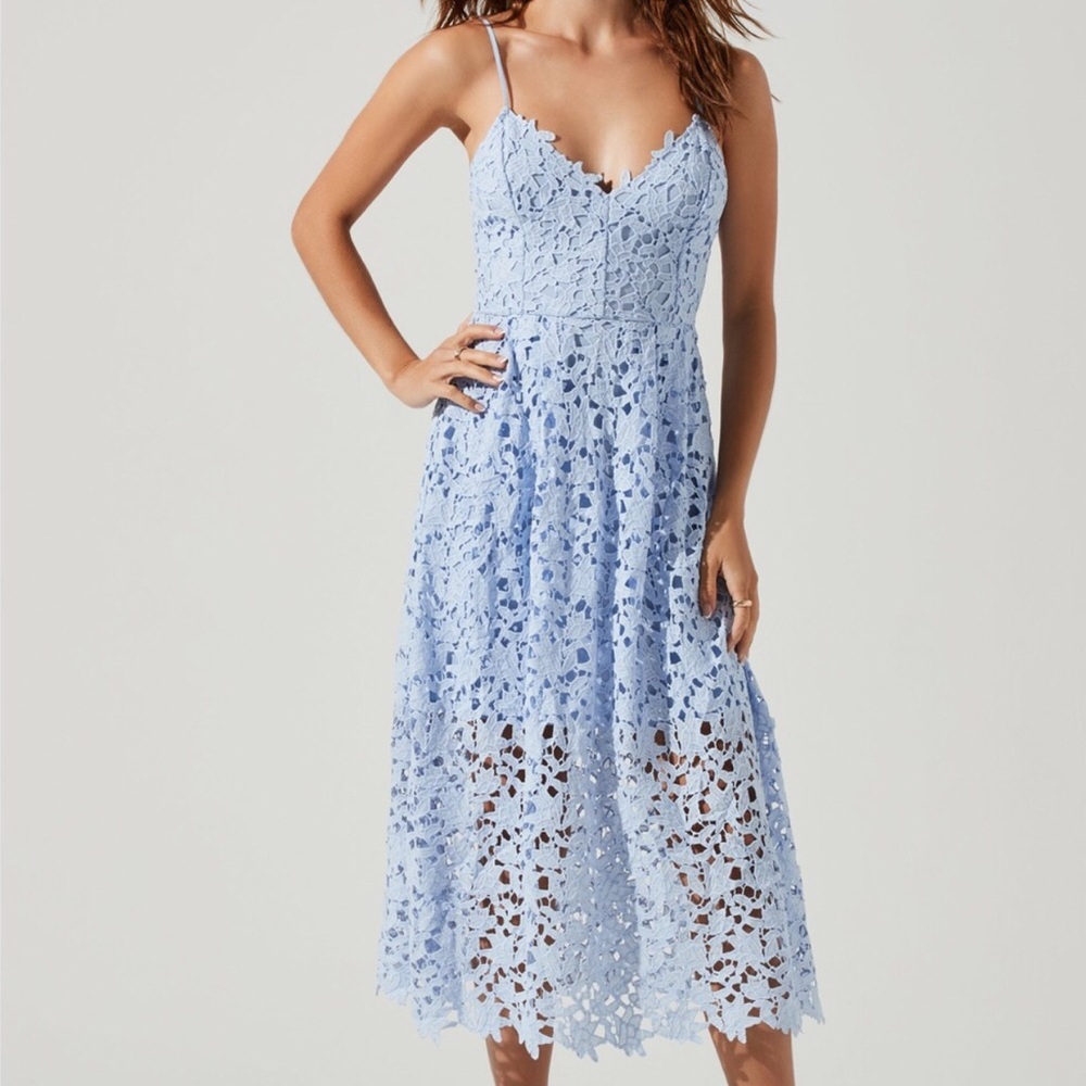 ASTR the Label Lace A-Line Midi Dress - Women